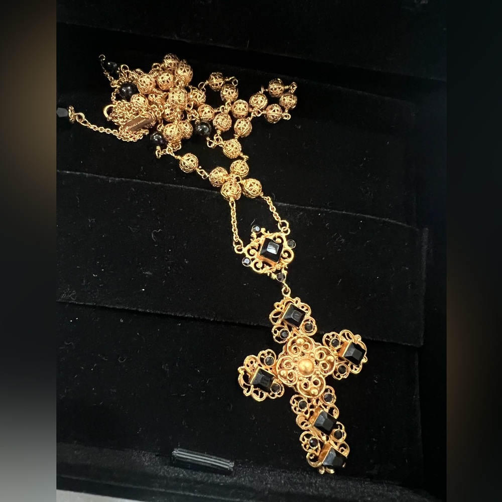 Dolce Gabanna cross necklace original. Like new with D&G box.
